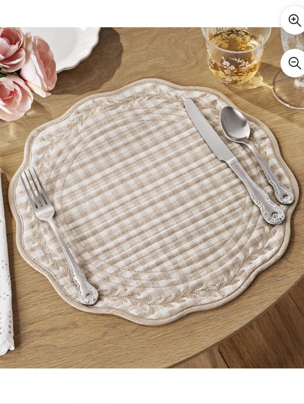 ❤️ 6 Pk New The Pioneer Woman Mini Gingham Beige Quilted Scallop Placemats